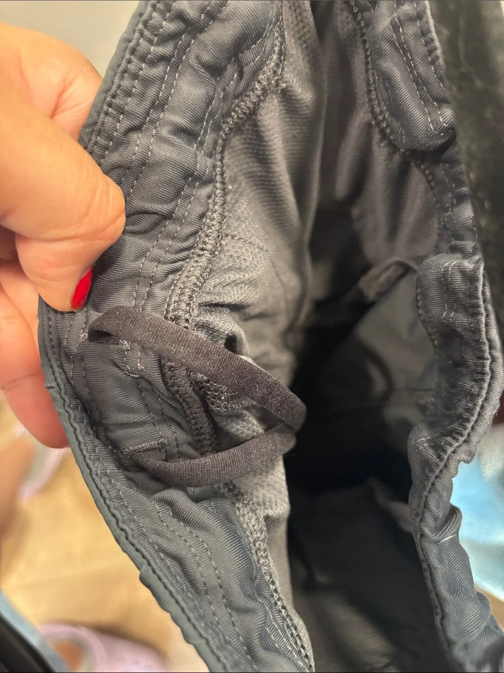 lululemon athletica approximate measurements
